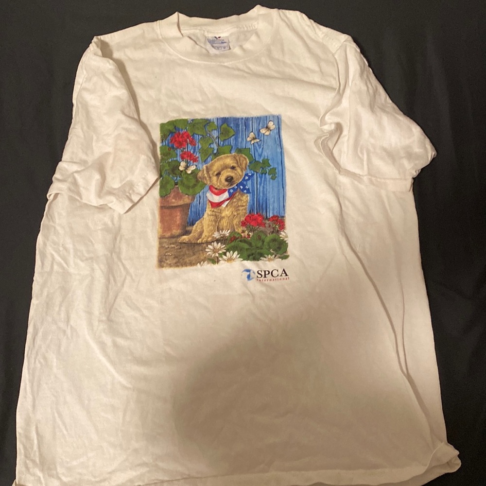 white t-shirt